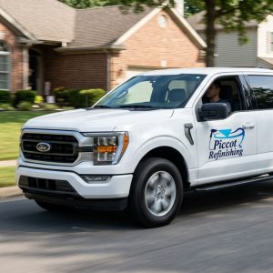 piccot refinishing truck